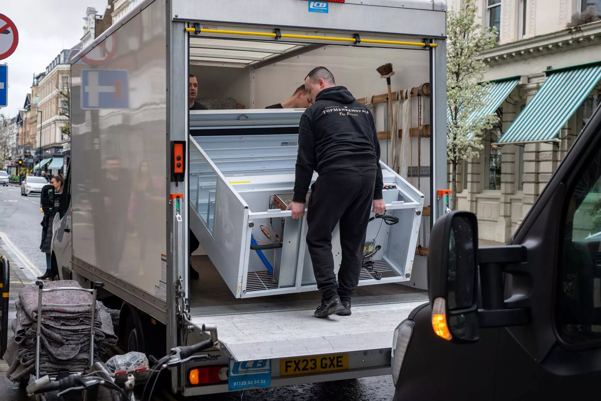 TopManRemovals by Artur Kula © Jabba Photo-2113 office relocation services
